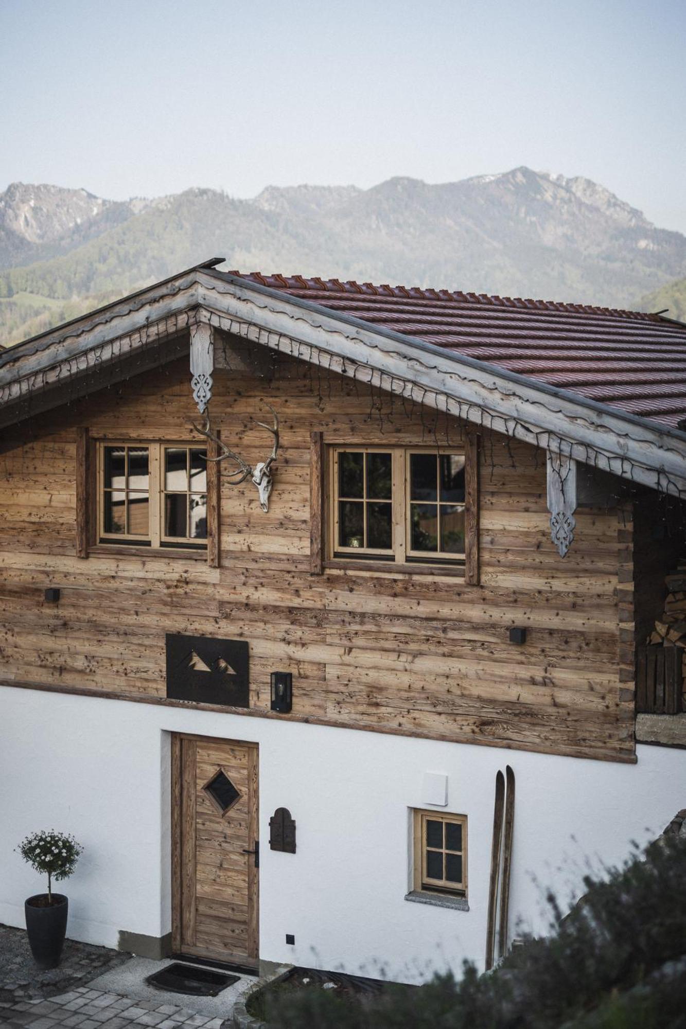 Bergsucht-Ruhpolding, Traumlage Am Sonnigen Suedhang, Kostenlose Parkplaetze, Schnelles Wlan, Ruhige Sackgasse, Netflix Inklusive Exterior foto