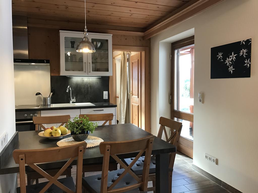 Bergsucht-Ruhpolding, Traumlage Am Sonnigen Suedhang, Kostenlose Parkplaetze, Schnelles Wlan, Ruhige Sackgasse, Netflix Inklusive Exterior foto